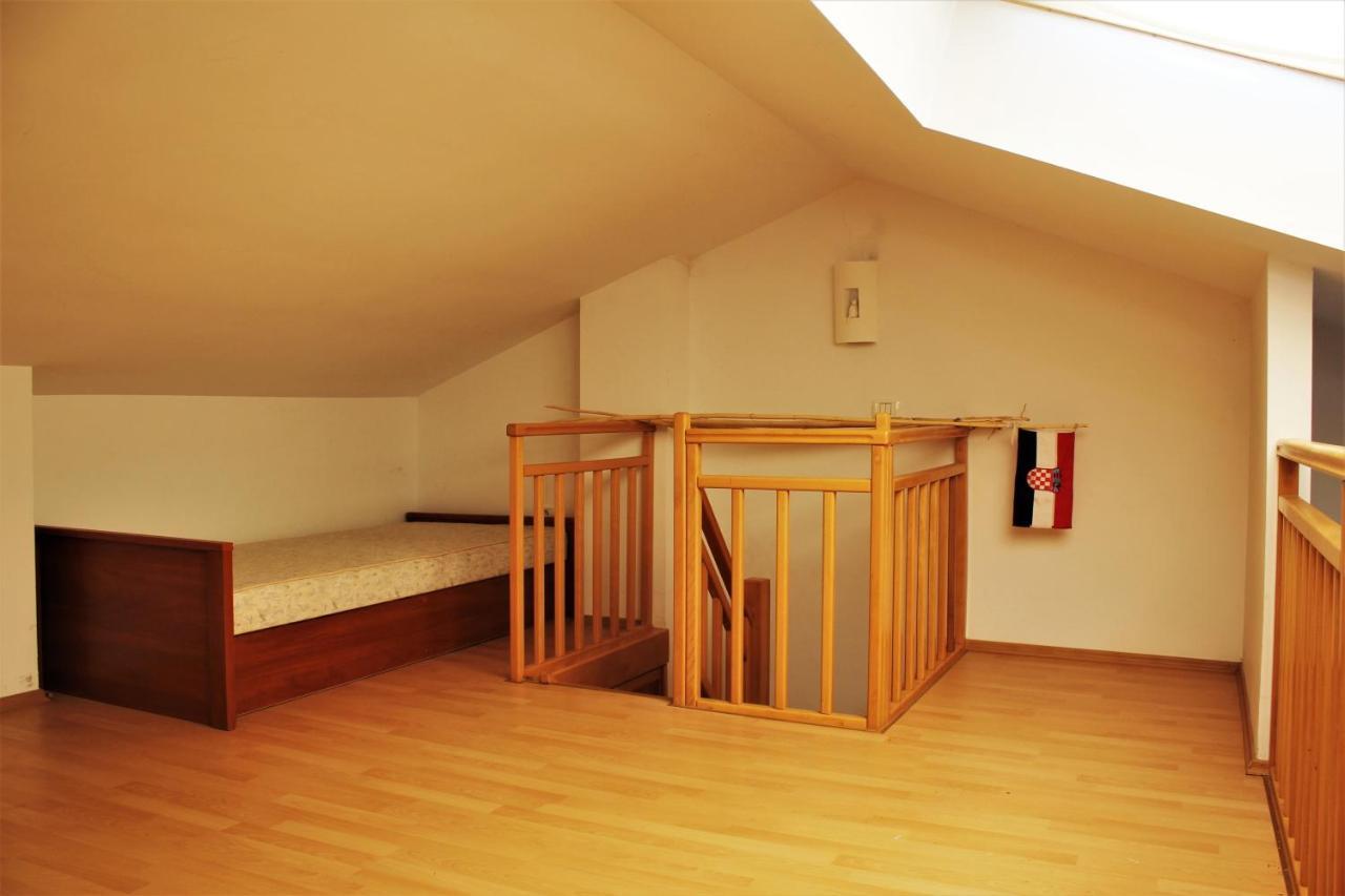 Artists Loft Pula Exterior photo